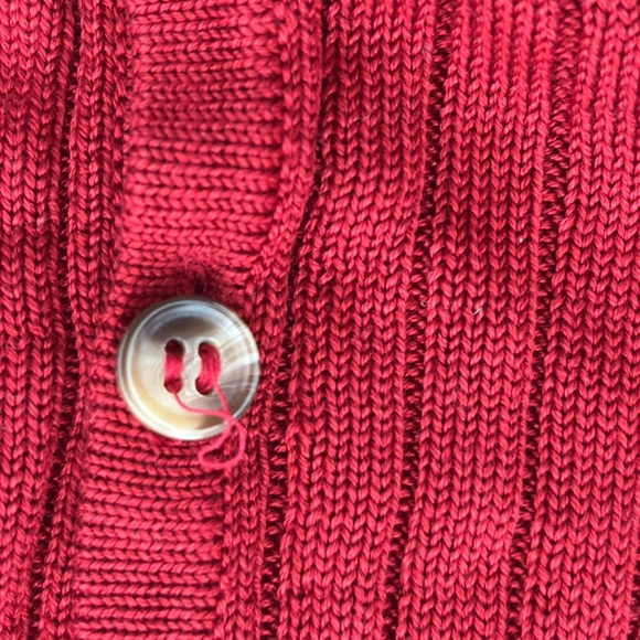 VINTAGE 90s 100% Silk Red Ribbed Button-Up Cardigan Sweater Top V-Neck - Picture 10 of 11